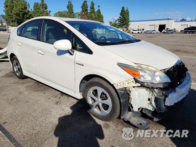 Czwarte zdjęcie samochodu z boku: 2015 TOYOTA PRIUS TWO VIN:JTDKN3DU7F0450892 - miniatura