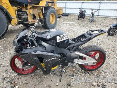 Trzecie zdjęcie samochodu z tyłu: 2008 HONDA CBR1000 RR VIN:JH2SC59048M006301 - miniatura