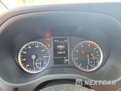 Zdjęcie 9 z 13 samochodu: 2017 MERCEDES-BENZ METRIS VIN:WDAPG2EE3H3310652 - miniatura