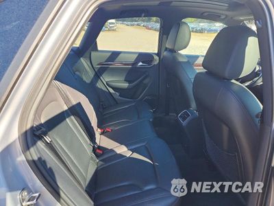 Zdjęcie 10 z 12 samochodu: 2015 AUDI Q3 PRESTIGE VIN:WA1GFCFS6FR007315 - miniatura