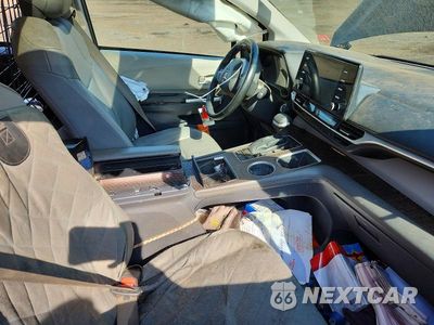 Zdjęcie 7 z 13 samochodu: 2022 TOYOTA SIENNA XLE VIN:5TDYSKFC0NS054445 - miniatura