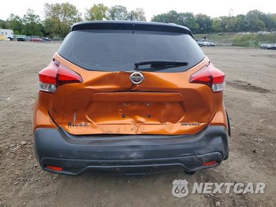 Zdjęcie 6 z 13 samochodu: 2018 NISSAN KICKS SV VIN:3N1CP5CU2JL508465 - miniatura