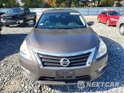 Piąte zdjęcie samochodu w środku: 2015 NISSAN ALTIMA 2.5 S VIN:1N4AL3AP1FN869815 - miniatura