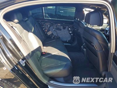 Zdjęcie 10 z 13 samochodu: 2019 BMW 750 I VIN:WBA7F0C50KGM24886 - miniatura