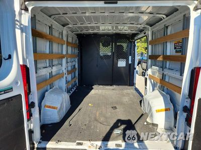 Zdjęcie 10 z 13 samochodu: 2025 RAM PROMASTER 2500 DELIVERY VAN VIN:3C6LRVVG3SE543379 - miniatura