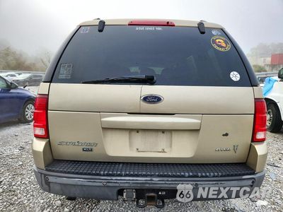 Zdjęcie 6 z 13 samochodu: 2003 FORD EXPLORER XLT VIN:1FMZU83WX3UA06066 - miniatura