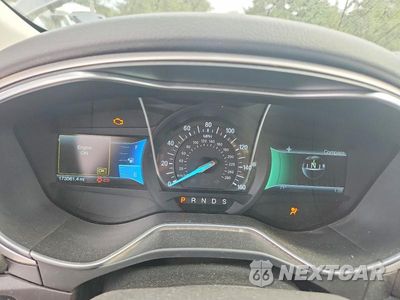 Zdjęcie 9 z 12 samochodu: 2018 FORD FUSION S VIN:3FA6P0G74JR233315 - miniatura