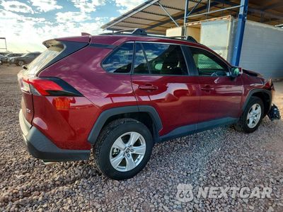 Trzecie zdjęcie samochodu z tyłu: 2020 TOYOTA RAV4 XLE VIN:2T3W1RFV6LW057690 - miniatura