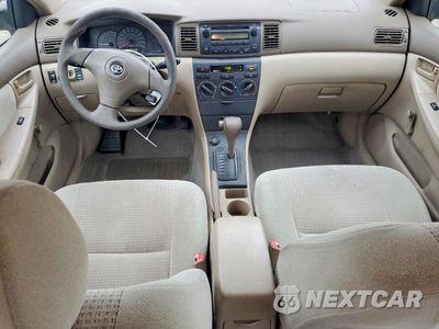 Zdjęcie 8 z 12 samochodu: 2005 TOYOTA COROLLA CE VIN:1NXBR32E35Z388832 - miniatura