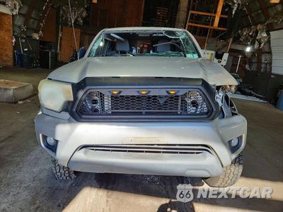 Piąte zdjęcie samochodu w środku: 2012 TOYOTA TACOMA PRERUNNER ACCESS CAB VIN:5TFTX4GN1CX007598 - miniatura