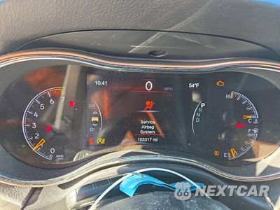 Zdjęcie 9 z 12 samochodu: 2017 JEEP GRAND CHEROKEE LAREDO VIN:1C4RJFAG5HC784401 - miniatura