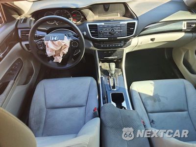 Zdjęcie 8 z 12 samochodu: 2017 HONDA ACCORD LX VIN:1HGCR2F37HA091999 - miniatura