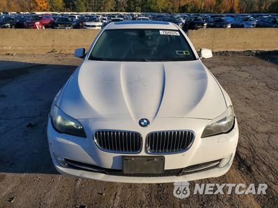 Piąte zdjęcie samochodu w środku: 2012 BMW 528 XI VIN:WBAXH5C5XCDW08906 - miniatura