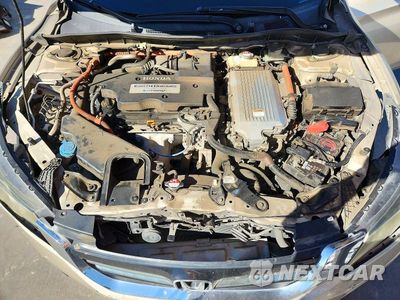 Zdjęcie 11 z 12 samochodu: 2014 HONDA ACCORD HYBRID VIN:1HGCR6F37EA001544 - miniatura