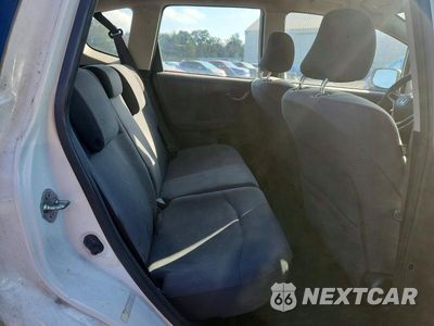 Zdjęcie 10 z 12 samochodu: 2013 HONDA FIT VIN:JHMGE8H35DC080413 - miniatura