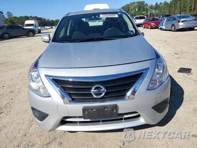 Piąte zdjęcie samochodu w środku: 2019 NISSAN VERSA SV VIN:3N1CN7AP7KL867181 - miniatura