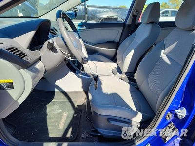 Zdjęcie 7 z 12 samochodu: 2013 HYUNDAI ACCENT GLS VIN:KMHCT4AE5DU560337 - miniatura