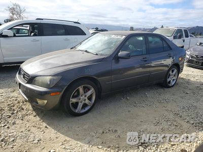 2005 LEXUS IS 300 BASE JTHBD192650100326 - główne zdjęcie licytacji z USA - miniatura