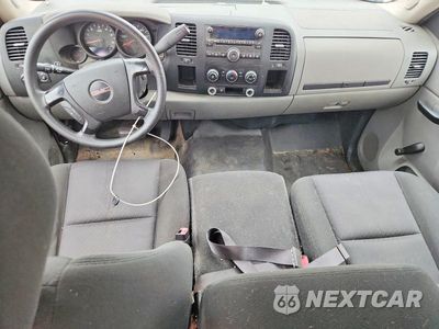 Zdjęcie 8 z 12 samochodu: 2010 GMC SIERRA C1500 VIN:1GTSCTEX5AZ115827 - miniatura