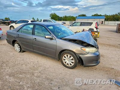 Czwarte zdjęcie samochodu z boku: 2006 TOYOTA CAMRY LE VIN:4T1BE32K16U748831 - miniatura