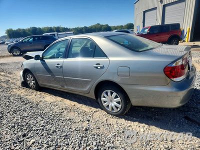 Drugie zdjęcie samochodu z przodu: 2005 TOYOTA CAMRY LE VIN:4T1BE32KX5U602734 - miniatura