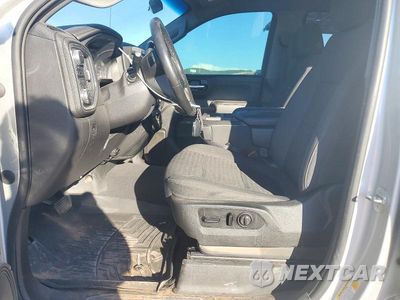 Zdjęcie 7 z 13 samochodu: 2021 GMC SIERRA K1500 SLE VIN:3GTU9BED9MG375255 - miniatura