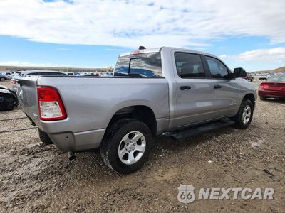 Trzecie zdjęcie samochodu z tyłu: 2019 RAM 1500 TRADESMAN VIN:1C6SRFGT5KN741131 - miniatura