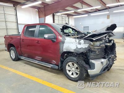 Czwarte zdjęcie samochodu z boku: 2019 CHEVROLET SILVERADO K1500 LT VIN:1GCUYDED6KZ248216 - miniatura
