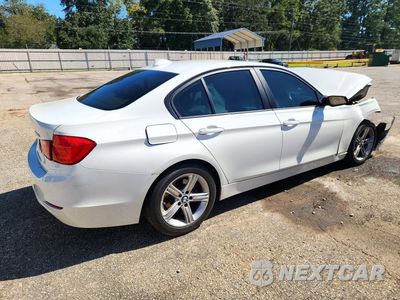Trzecie zdjęcie samochodu z tyłu: 2012 BMW 328 I VIN:WBA3A5C54CF349871 - miniatura