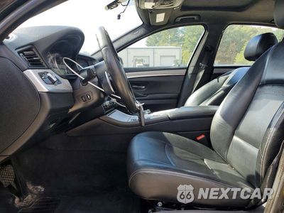 Zdjęcie 7 z 13 samochodu: 2016 BMW 528 XI VIN:WBA5A7C56GG643664 - miniatura