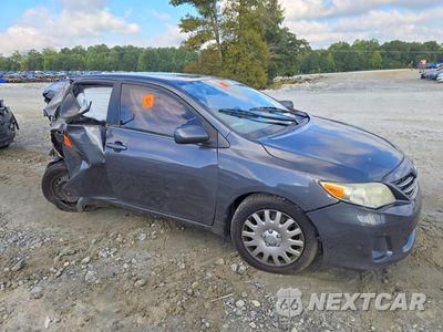 Czwarte zdjęcie samochodu z boku: 2013 TOYOTA COROLLA L VIN:2T1BU4EE6DC965000 - miniatura