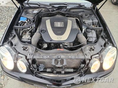 Zdjęcie 11 z 12 samochodu: 2008 MERCEDES-BENZ E 350 VIN:WDBUF56X58B253489 - miniatura
