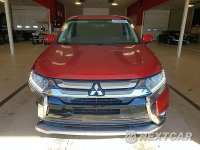 Zdjęcie 9 z 26 samochodu: 2018 MITSUBISHI OUTLANDER SE VIN:JA4AD3A3XJZ059910 - miniatura
