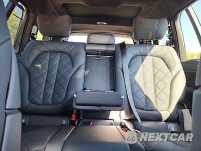 Zdjęcie 10 z 14 samochodu: 2026 BMW X7 XDRIVE40I VIN:5UX23EM02T9086532 - miniatura