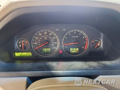 Zdjęcie 9 z 13 samochodu: 2005 VOLVO XC90 VIN:YV1CZ592251172966 - miniatura