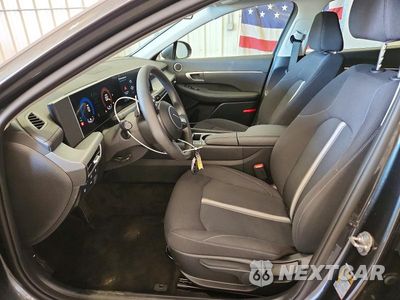 Zdjęcie 7 z 12 samochodu: 2026 HYUNDAI SONATA HYBRID BLUE VIN:KMHL24JJ8TA183597 - miniatura