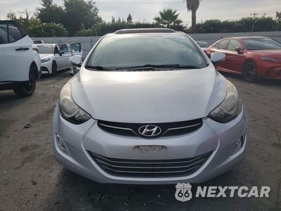 Piąte zdjęcie samochodu w środku: 2013 HYUNDAI ELANTRA LIMITED VIN:KMHDH4AE6DU962468 - miniatura