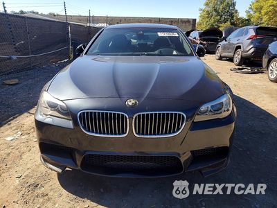 Piąte zdjęcie samochodu w środku: 2013 BMW M5 VIN:WBSFV9C51DC772527 - miniatura