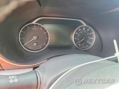 Zdjęcie 9 z 13 samochodu: 2017 NISSAN MAXIMA 3.5 SV VIN:1N4AA6AP4HC419338 - miniatura