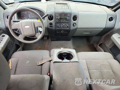 Zdjęcie 8 z 12 samochodu: 2006 FORD F150 SUPERCREW VIN:1FTRW12WX6KD62458 - miniatura