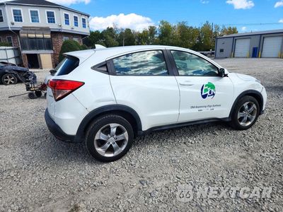Trzecie zdjęcie samochodu z tyłu: 2017 HONDA HR-V LX VIN:3CZRU6H37HM721125 - miniatura