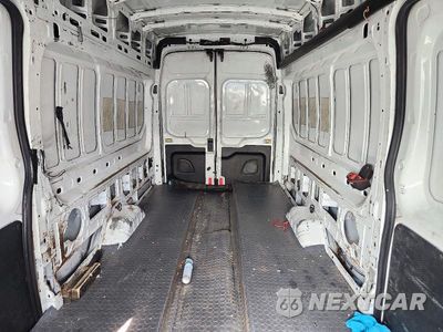 Zdjęcie 10 z 13 samochodu: 2019 FORD TRANSIT T-350 VIN:1FTBW3UMXKKA84390 - miniatura