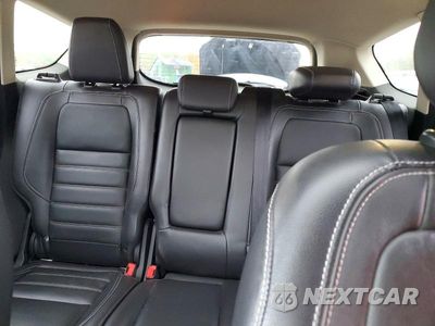 Zdjęcie 10 z 13 samochodu: 2017 FORD ESCAPE SE VIN:1FMCU9GD4HUA51869 - miniatura