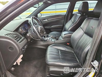 Zdjęcie 7 z 12 samochodu: 2015 CHRYSLER 300 S VIN:2C3CCAGG3FH756895 - miniatura