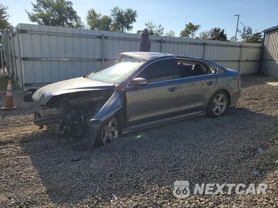 2013 VOLKSWAGEN PASSAT SE 1VWBP7A33DC063858 - główne zdjęcie licytacji z USA - miniatura