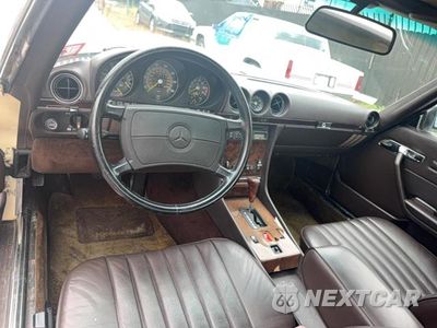 Zdjęcie 9 z 10 samochodu: 1988 MERCEDES-BENZ 560 SL VIN:WDBBA48D5JA091510 - miniatura
