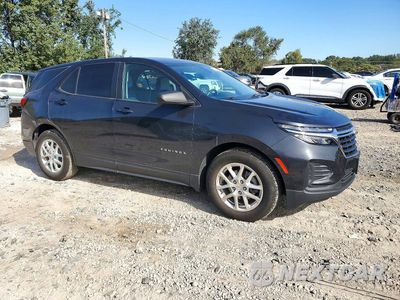 Czwarte zdjęcie samochodu z boku: 2022 CHEVROLET EQUINOX LS VIN:2GNAXFEV9N6143980 - miniatura