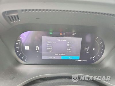 Zdjęcie 9 z 14 samochodu: 2022 VOLVO XC60 B5 INSCRIPTION VIN:YV4L12DL7N1083127 - miniatura