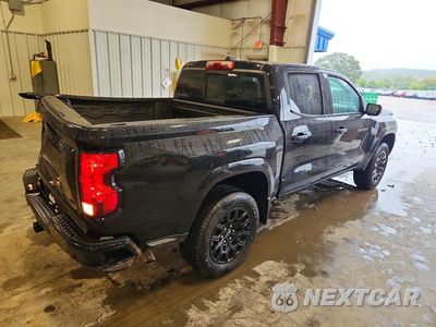 Trzecie zdjęcie samochodu z tyłu: 2025 CHEVROLET COLORADO VIN:1GCPSBEK5S1142646 - miniatura