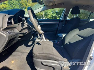 Zdjęcie 7 z 12 samochodu: 2020 HYUNDAI ELANTRA SE VIN:5NPD74LF3LH597544 - miniatura